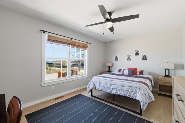 2402 SE Jayel Terrace 4, Bentonville, AR 72712
