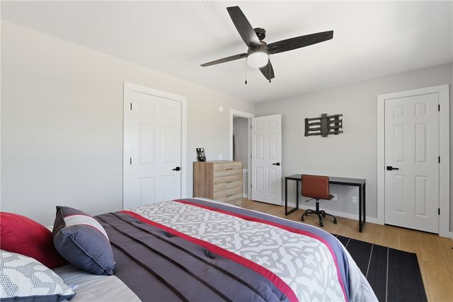 2402 SE Jayel Terrace 4, Bentonville, AR 72712
