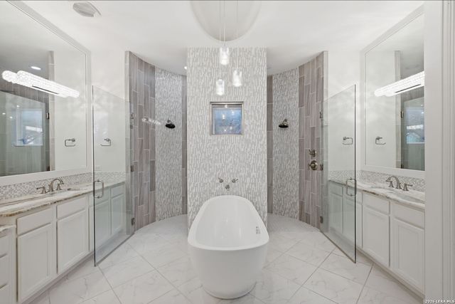 11106 CALIZA BLF, Boerne, TX 78006