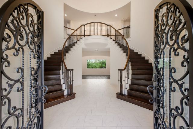 11106 CALIZA BLF, Boerne, TX 78006