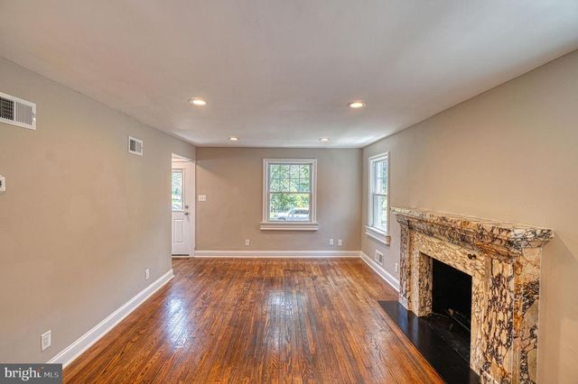 2818 18TH ST NE, Washington, DC 20018