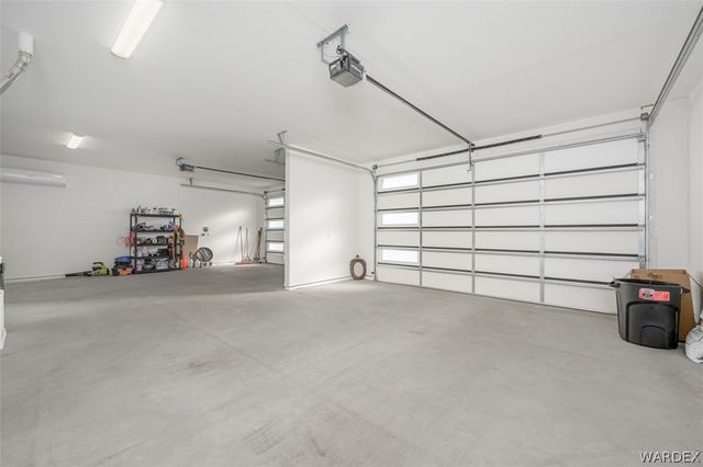 2365 E Calle Madrid, Fort Mohave, AZ 86426