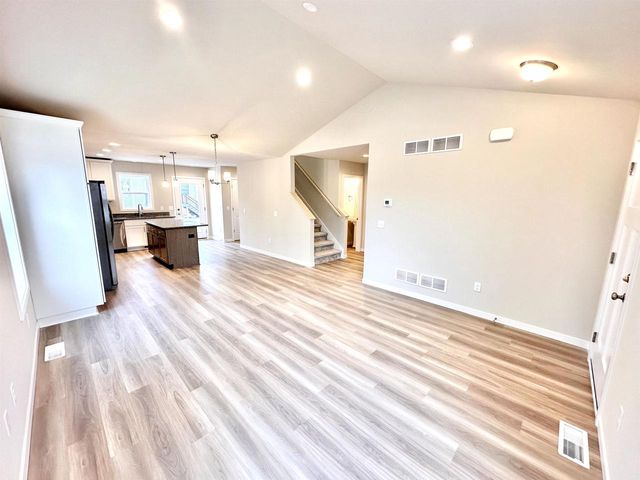 317 Orchid Avenue, Stoughton, WI 53589