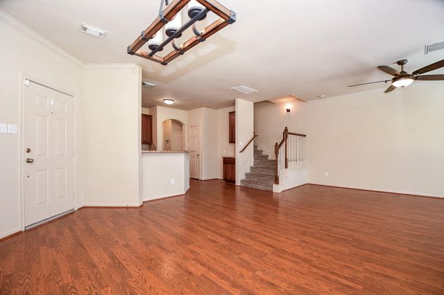 5215 Brinkman Court, Houston, TX 77091