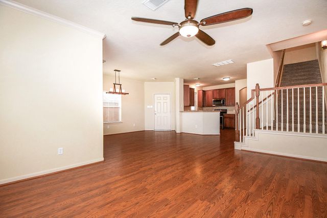 5215 Brinkman Court, Houston, TX 77091