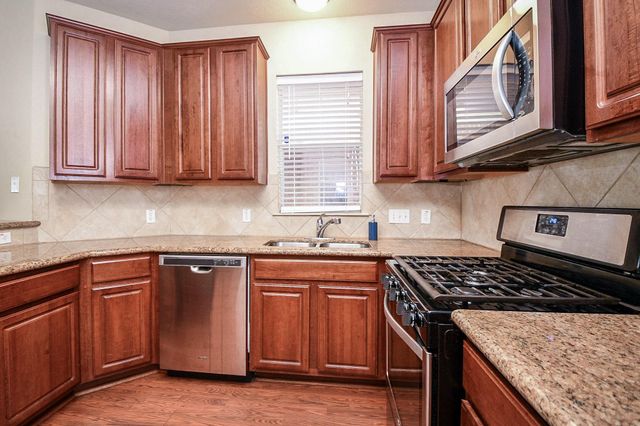 5215 Brinkman Court, Houston, TX 77091