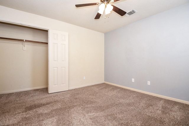 5215 Brinkman Court, Houston, TX 77091