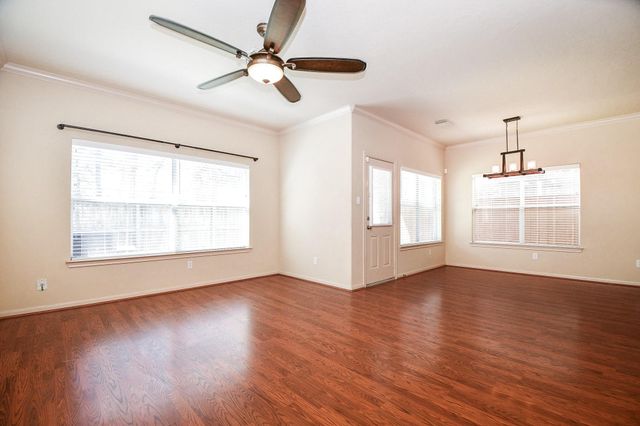 5215 Brinkman Court, Houston, TX 77091