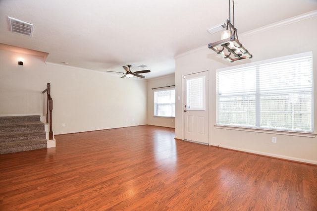 5215 Brinkman Court, Houston, TX 77091