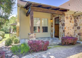 8917 Old Lampasas TRL 7, Austin, TX 78750