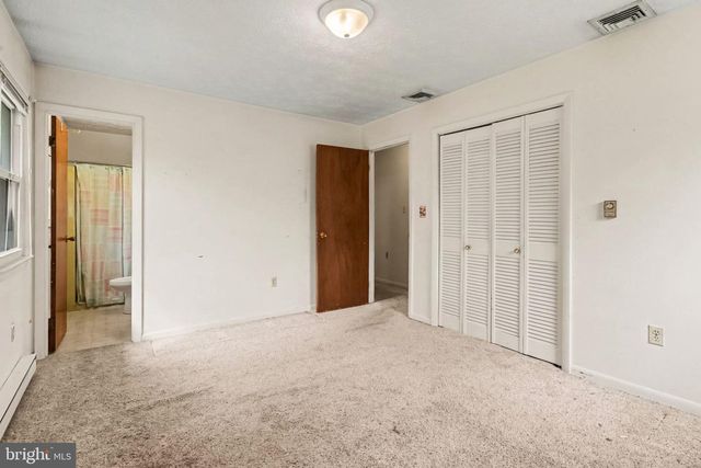 3261 TRINITY RD, Harrisburg, PA 17109