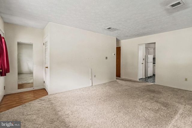 3261 TRINITY RD, Harrisburg, PA 17109