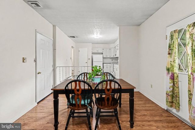 3261 TRINITY RD, Harrisburg, PA 17109