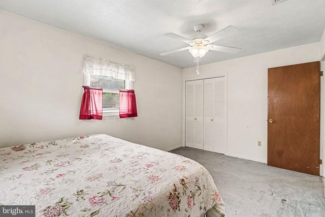 3261 TRINITY RD, Harrisburg, PA 17109