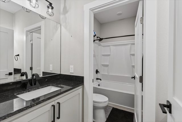 9968 County Road 1200, Athens, TX 75751