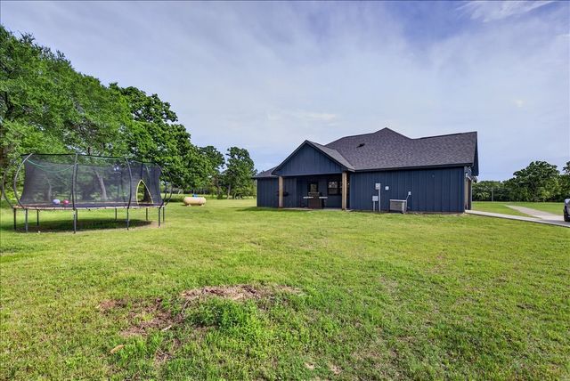 9968 County Road 1200, Athens, TX 75751