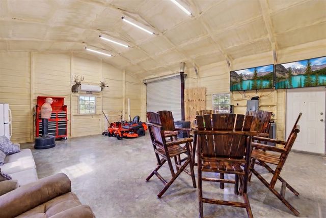 9968 County Road 1200, Athens, TX 75751