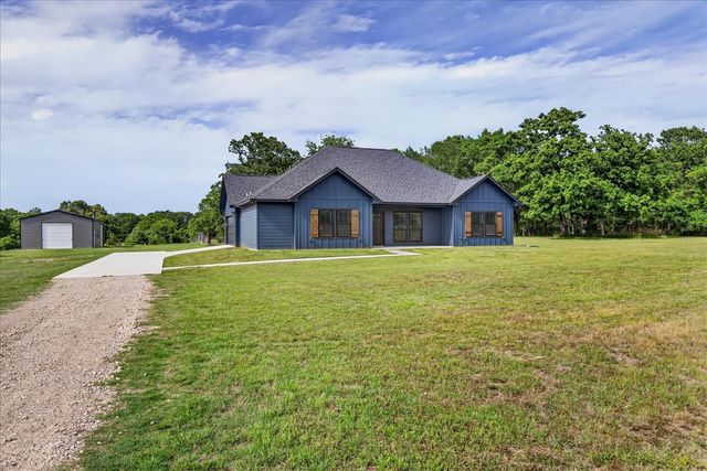 9968 County Road 1200, Athens, TX 75751