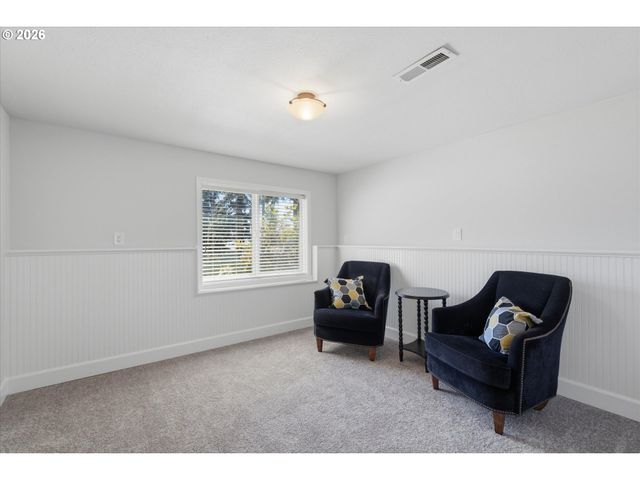 24515 Sw MOUNTAIN Rd, West Linn, OR 97068