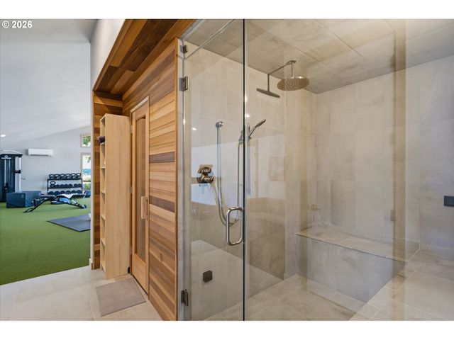 24515 Sw MOUNTAIN Rd, West Linn, OR 97068