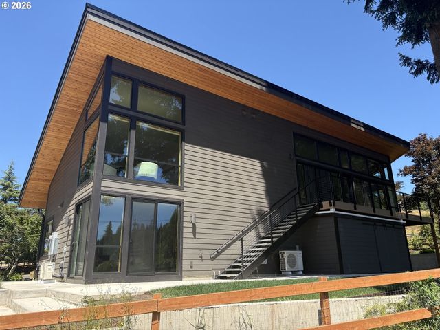 24515 Sw MOUNTAIN Rd, West Linn, OR 97068