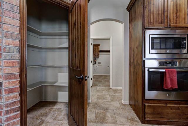 11508 Tarantino Drive, Oklahoma City, OK 73173