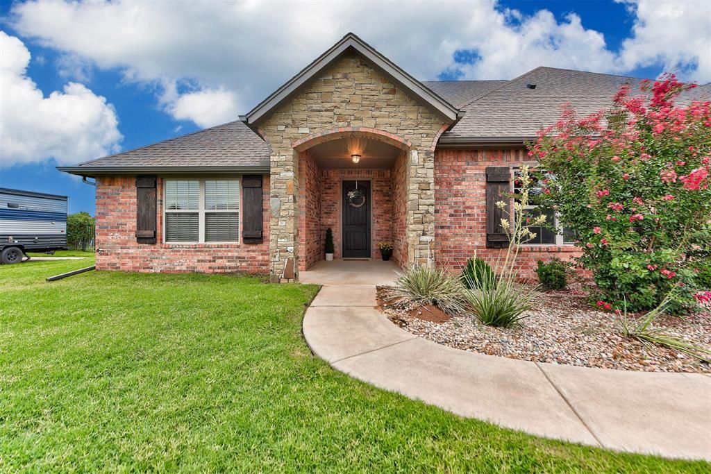 11508 Tarantino Drive, Oklahoma City, OK 73173