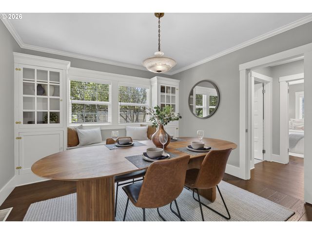 7111 Se 63RD Ave, Portland, OR 97206