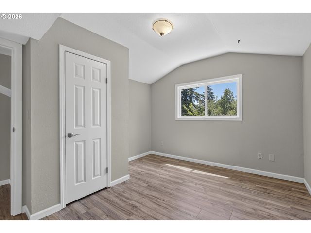 7111 Se 63RD Ave, Portland, OR 97206