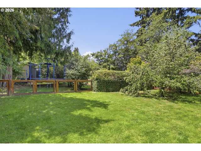 7111 Se 63RD Ave, Portland, OR 97206