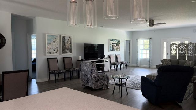 122 SW SCOTT PLACE, Lake City, FL 32024