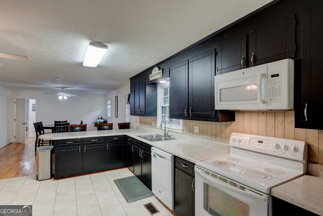 34 Wellington Way SE, Rome, GA 30161