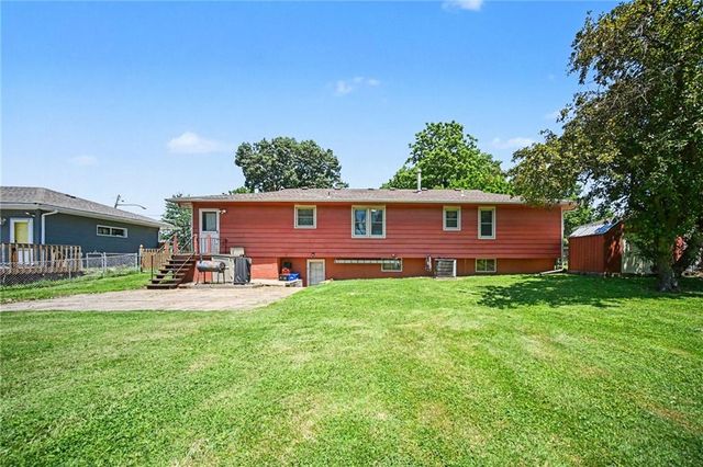 6131 Cernech Road, Kansas City, KS 66104