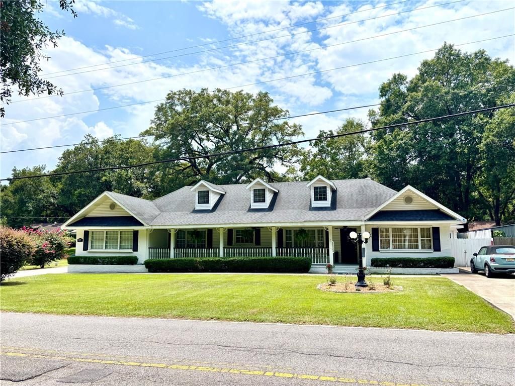 927 Cleveland Road, Saraland, AL 36571 — exterior