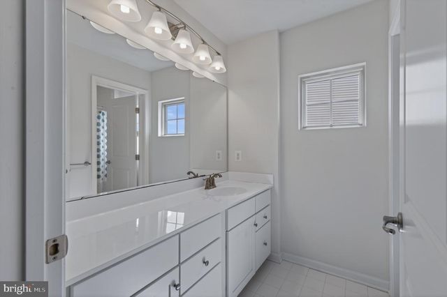 406 WILLS CREEK DR, Brunswick, MD 21716