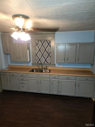 1601 Olive Street, Granite City, IL 62040