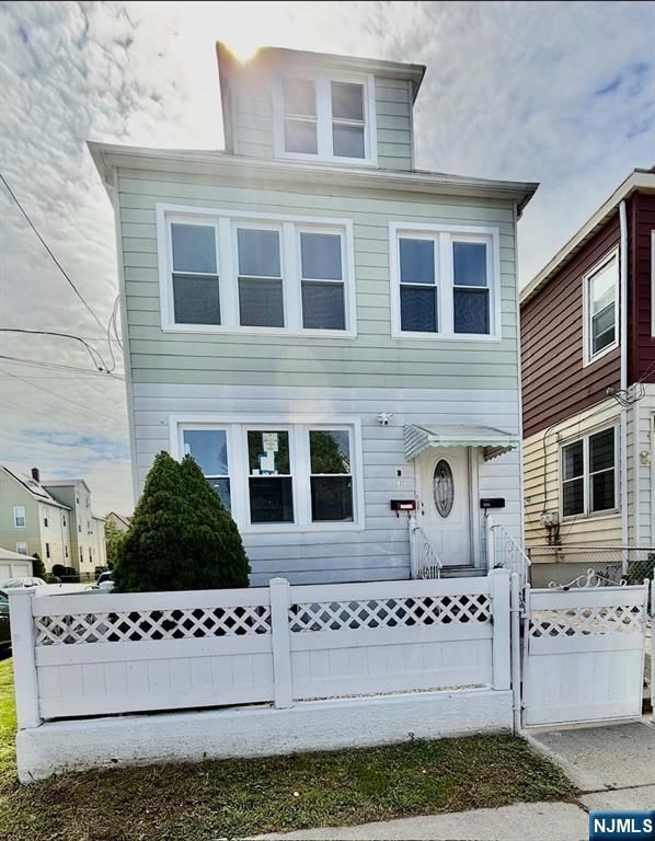 41 Knapp Avenue 2, Clifton, NJ 07011