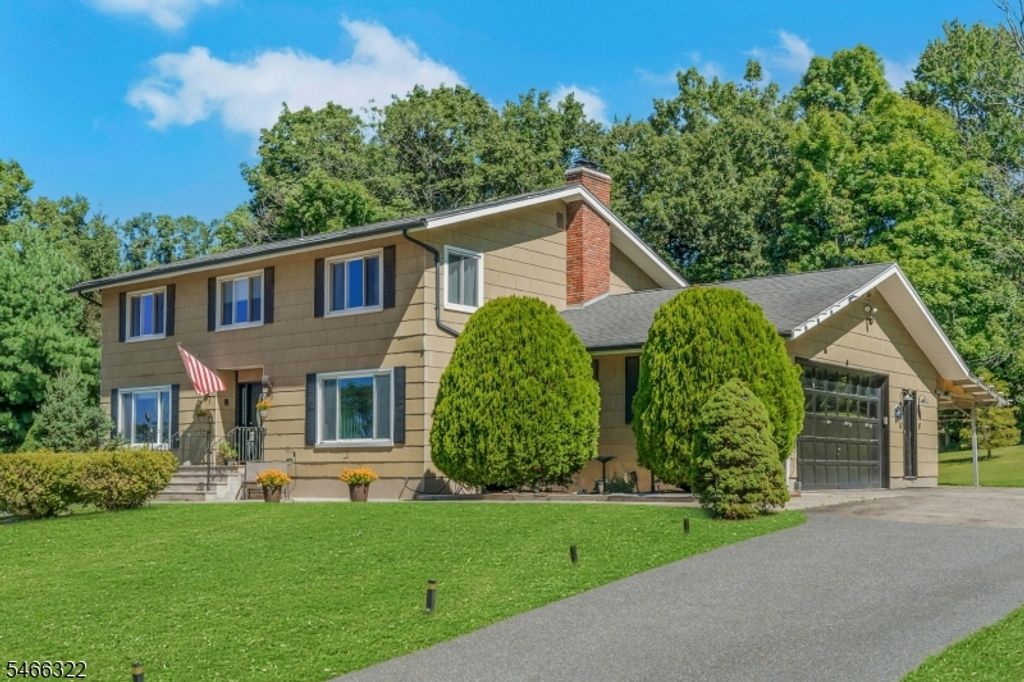 40 Hillsdale Dr, Vernon Twp., NJ 07461 — exterior