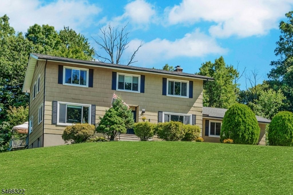 40 Hillsdale Dr, Vernon Twp., NJ 07461 — photo 2