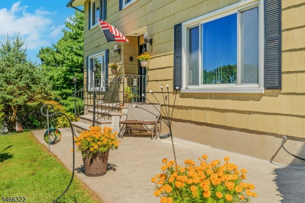 40 Hillsdale Dr, Vernon Twp., NJ 07461 — photo 4