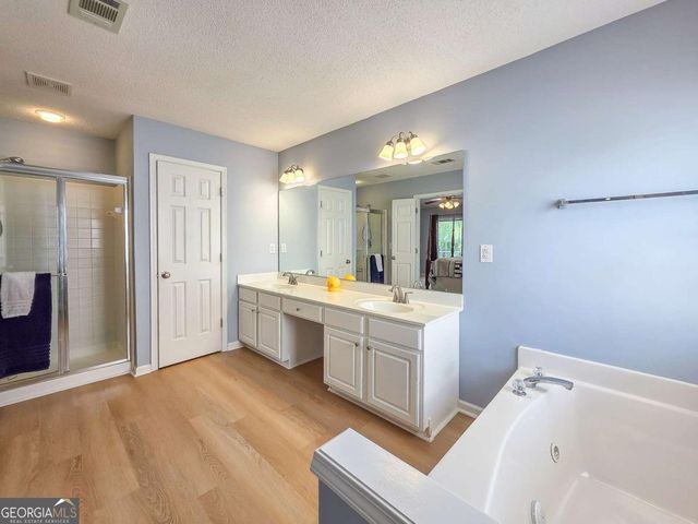 9025 Friarbridge Drive, Suwanee, GA 30024