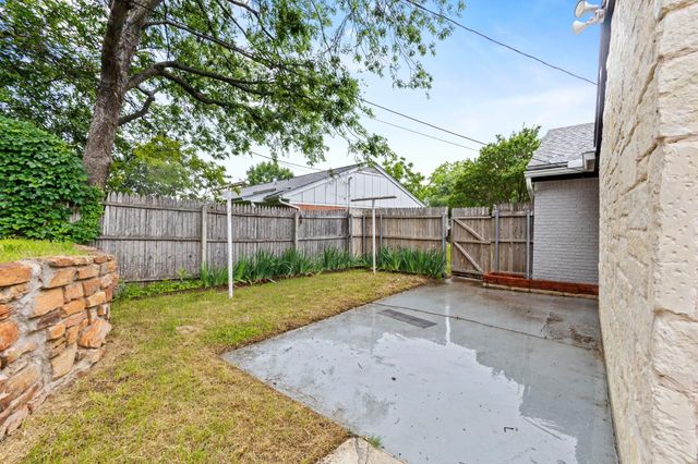 2909 Conejos Drive, Fort Worth, TX 76116