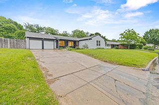 2909 Conejos Drive, Fort Worth, TX 76116