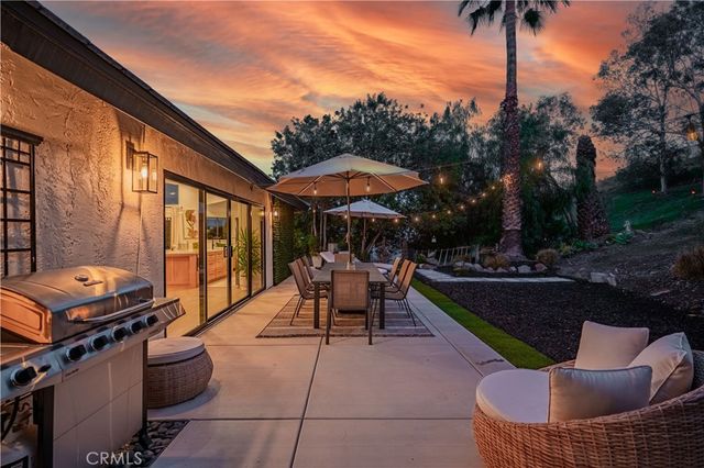 22207 Vacation, Canyon Lake, CA 92587