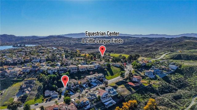 22207 Vacation, Canyon Lake, CA 92587