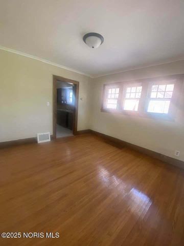 1574 Colton Street, Toledo, OH 43609