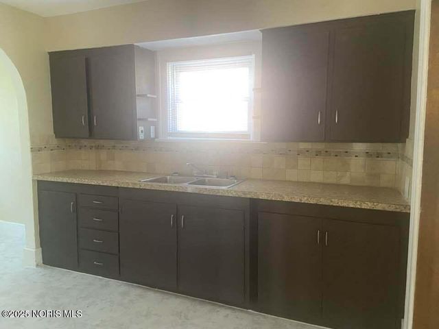 1574 Colton Street, Toledo, OH 43609