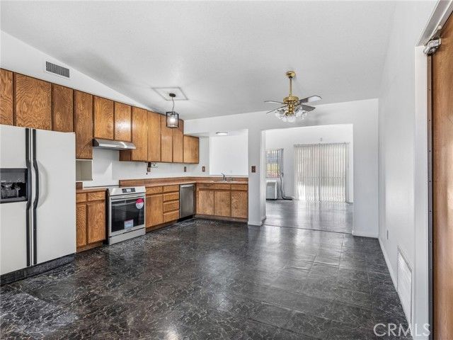 18449 Hackberry, Hesperia, CA 92345