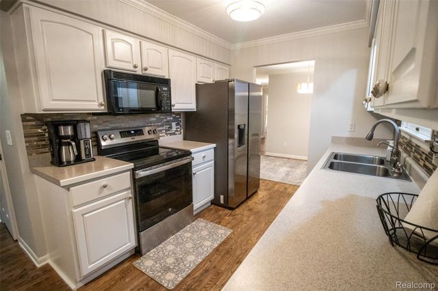 5362 McCandlish Road, Grand Blanc Charter Township, MI 48439