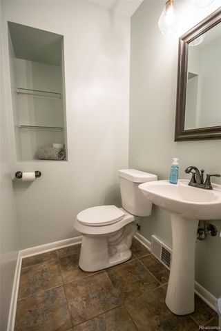 5362 McCandlish Road, Grand Blanc Charter Township, MI 48439